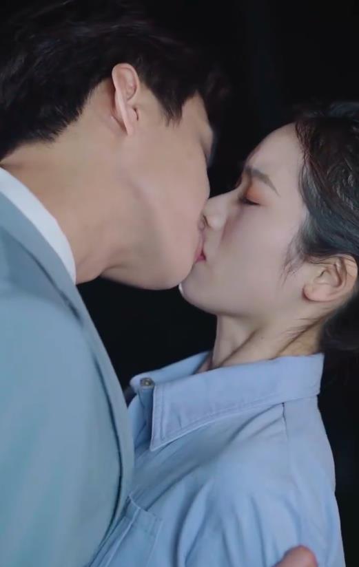 谋妻入局:总裁深夜来访